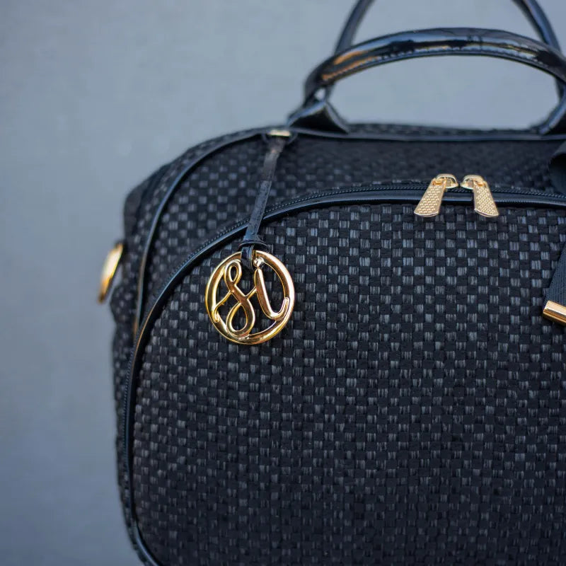 Bolsa da Mamãe - Palha Preta com Detalhes em Couro Verniz