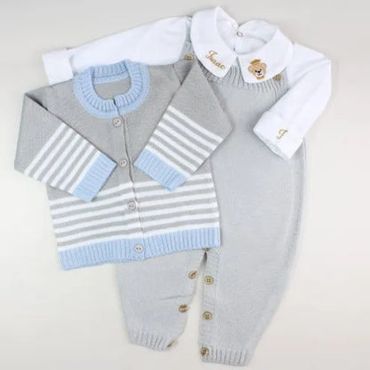 Saída De Maternidade Masculina Bebê Tricô 5 peças Versalhes - ACOMPANHA BODY PERSONALIZADO                                                                        Cinza